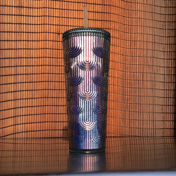 NEW STARBUCKS Holographic Rainbow 24oz. Venti Collectors Cold Cup - Picture 5 of 7